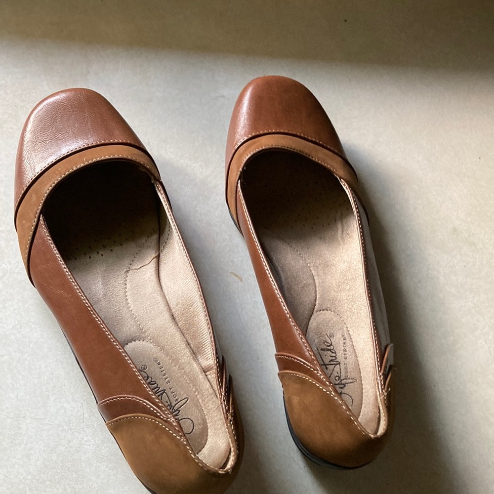 Life stride soft system slip on shoes